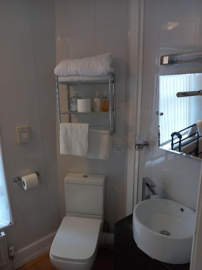 Virginia Cottage Guest House Bowness-on-Windermere Luaran gambar